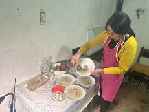 Kuvane nogice, glava i uši - pihtije su delikates koji se strancima ne može objasniti: Veoma su zdrave i podmladjuju