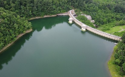 TAJNA VODENA OAZA ŠUMADIJE: Da li ste čuli za jezero na koje se spušta magla i koje zovu srpskim Loh Nesom?