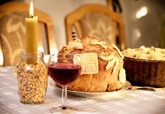 Običaji koje umemo da prekršimo: Kako se pravilno gasi SLAVSKA SVEĆA?