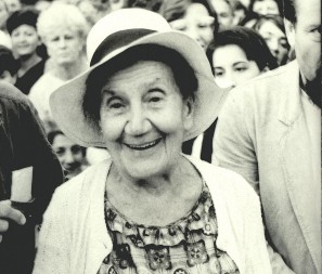 Srbi znaju za Desanku Maksimović, ali ne i za njenu ljubavnu priču: Evo ko je bio čovek koji je osvojio njeno srce