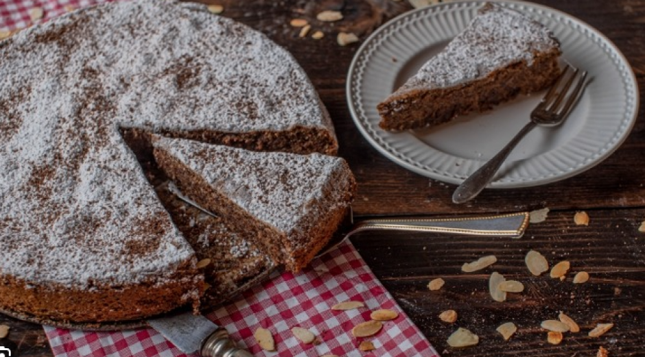 CENA OVOG JELA U DREVNOJ SRBIJI BILA JE KAO DANAŠNJA ZLATNA POLUGA! Retka srpska poslastica "Manastirka" pravila se samo za BOŽIĆ i SKRIVA VELIKU TAJNU