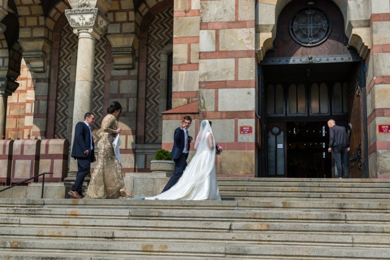 Crkva odbija venčanje kad je razlika u godinama ovolika: Pravilo koje šokira mnoge, evo kako to objašnjavaju