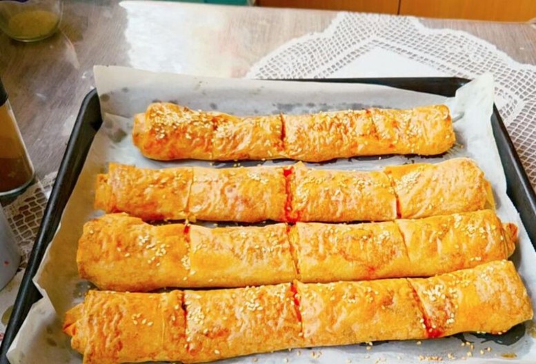 SRPSKA BAKA OVAKO PRAVI POSNI JUTARNJI SPECIJALITET! Pita na "baštenski način" - sočna, mirisna i savršeno hrskava