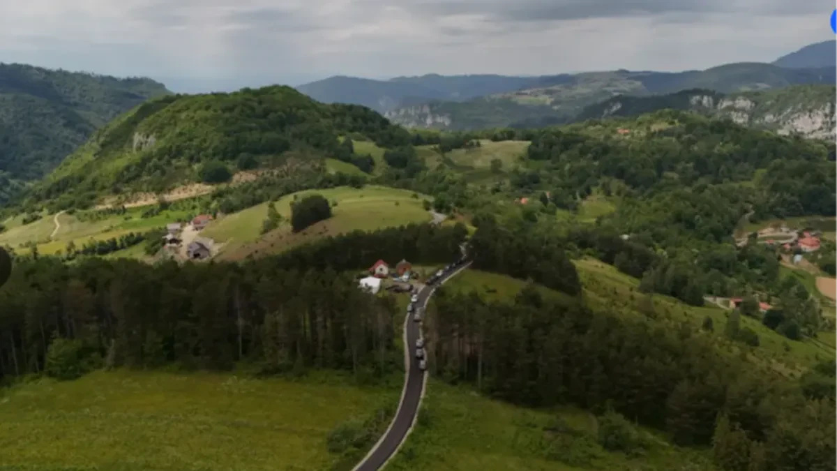Ovo je jedno od najlepših sela u Srbiji: Gvozdac na obalama Drine dobija nov put - to olakašava meštanima ali i dovodi turiste u mali raj (