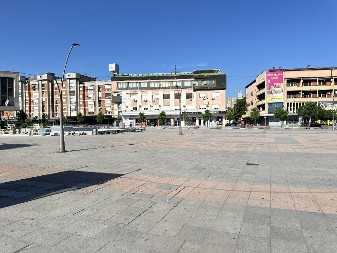 Šalteri radili i do ponoći kako bi svi građani stigli na red