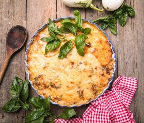 I najveći gurmani će je obožavati: Posna musaka je pravi specijalitet, a caka je u ovome, smazaćete celu tepsiju