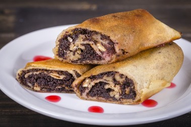 Majstorska štrudla po starinskom receptu koja nestaje sa tanjira za tili čas: Tajna je u ovome, obavezno probajte