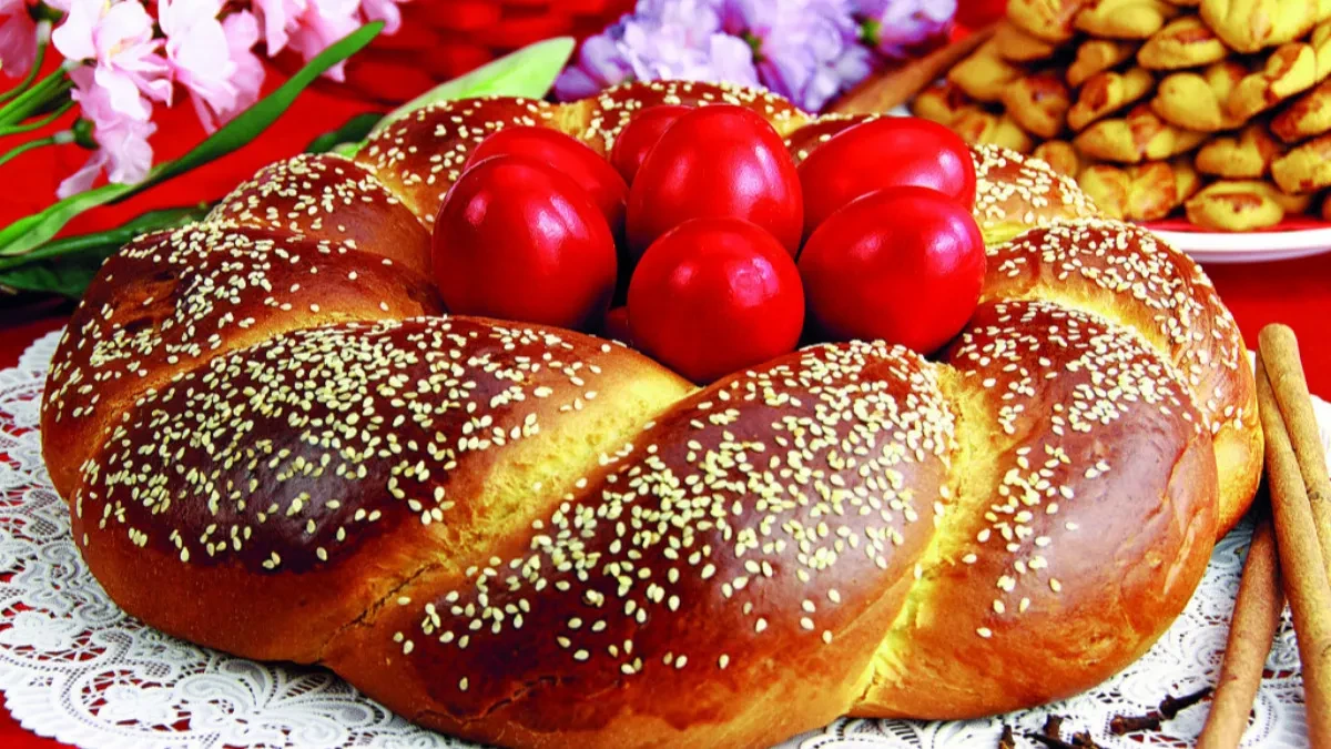Najlepša uskršnja pogača koju ćete umesiti: Testo mekano kao duša, a korica zlatna i hrskava