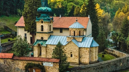 OAZA DUHOVNOSTI: Grad u Srbiji koji ima 29 CRKAVA I MANASTIRA! Za najstarije kažu da potiču još od Nemanjića