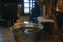 Ako OVO URADITE pred pričešće, bolje da se VRATITE KUĆI: Otac Dušan objasnio JEDINI ISPRAVAN NAČIN da vernici priđu Svetoj čaši