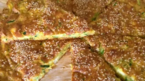 Hrskava spolja i sočna iznutra: Ovu majstorsku pitu obavezno spremite na Veliki petak, najukusne jelo na vodi