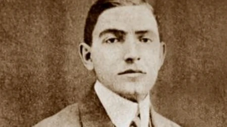 Dok je ženu varao, naš kralj nije očekivao da će dobiti sina: Trebao da bude i on kralj, pa skončao zaboravljen u bedi