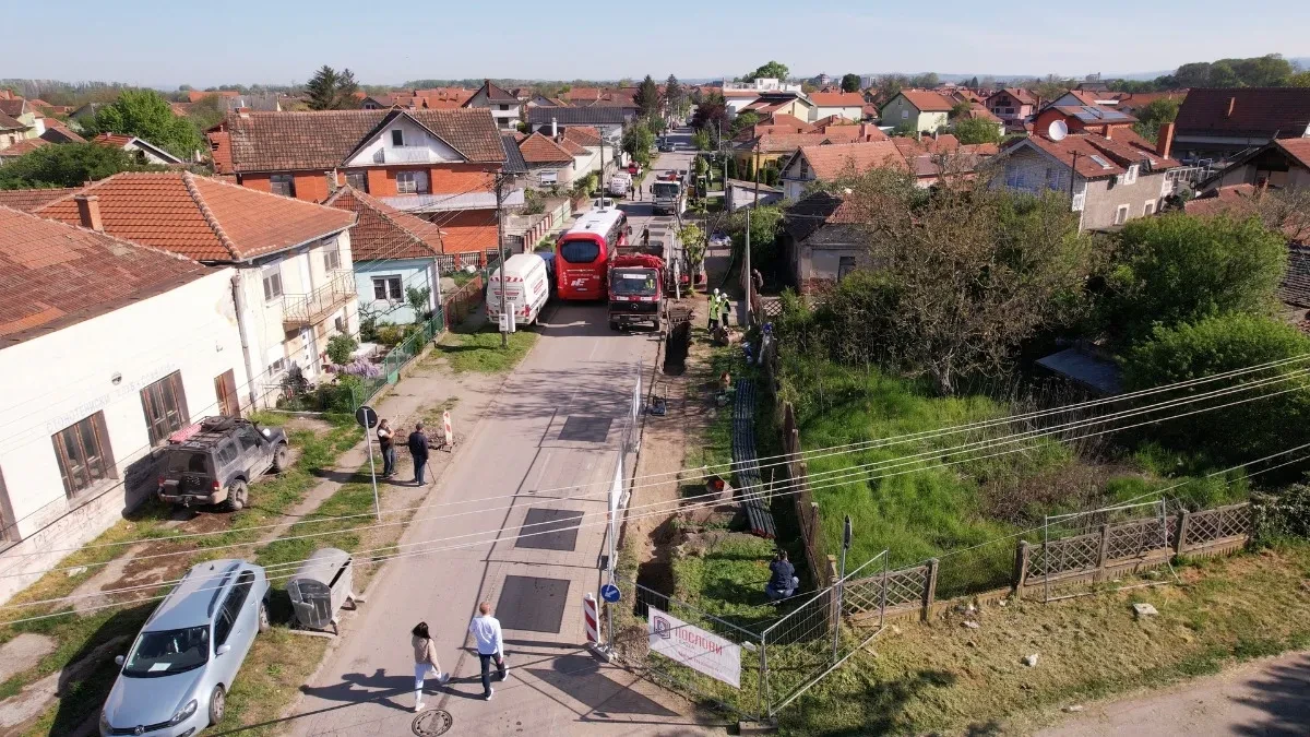 Žuta voda i veš mašine stalno u kvaru: Stanovnici Ćuprije nakon 20 godina dočekali rekonstrukciju vodovodne mreže - država ulaže skoro 300 miliona
