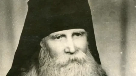Jezivo proročanstvo ruskog monaha o 21. veku, skoro svaka reč se ostvarila: "Dolaze najcrnji dani, evo kako ćete ih prepoznati i spasiti se"