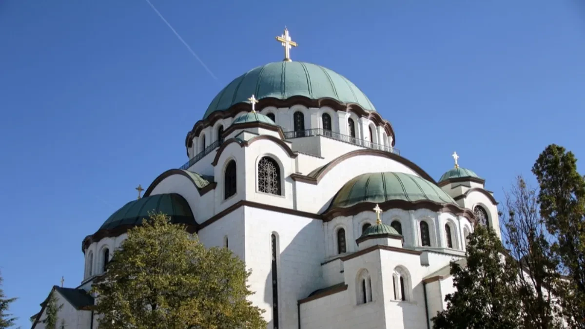 Danas čim ustanete jedan običaj ne smete da prekršite! Veliki je praznik, veruje se da će vas pratiti maler ako...