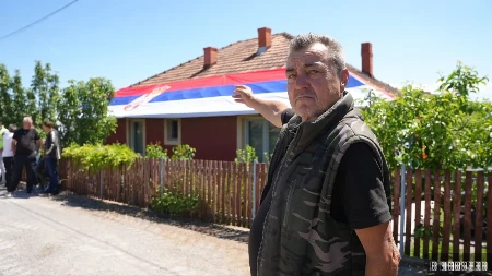 Milan iz sela kod Lajkovca domaćinski dočekao delegaciju sa razlogom - rešava se problem sa vodom 