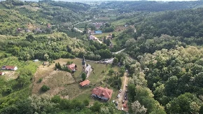 Velika svetinja skrivena u šumama Jelice: Manastir Ježevica proslavio Mladog Nikolu, okupilo se na desetine vernika