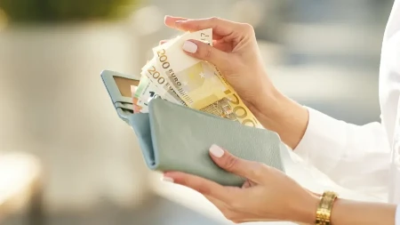 Stari srpski običaj za novac: Uradite ovo svakog 1. u mesecu i novčanik neće biti prazan