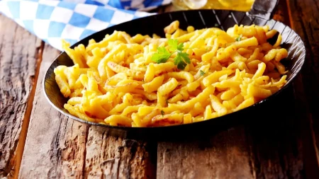 Ovo staro jelo su u Jugoslaviji obožavali, a danas ga skoro niko nije probao! Može da bude i slatko i slano