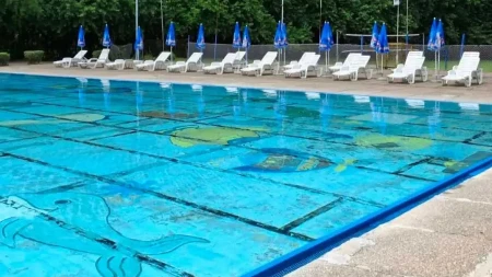 OTVOREN GRADSKI BAZEN U SENTI: Cene karata od 250 dinara, za najmlađe ulaz besplatan