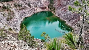 Tirkizno jezero je skriveni dragulj Srbije: Ovde nema ni kafića ni dometa, idealan beg od svega! 