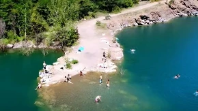 Na samo sat vremena od Beograda je skriveni raj na zemlji: Voda je kao da ste na ostrvu, nestvarno lepo