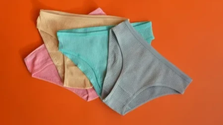 GOLA ISTINA- koliko često treba da menjamo donji veš