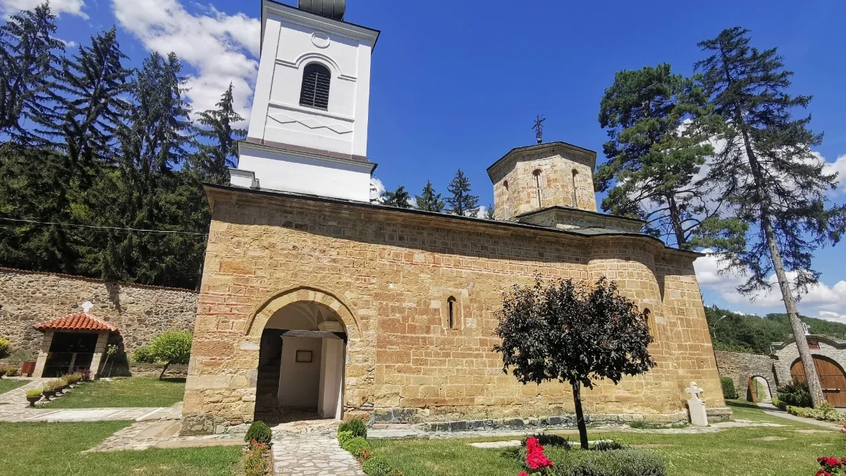 Smešten u samom geografskom centru naše zemlje: Ovaj manastir jedan je od najlepših u Srbiji - duhovni dragulj sela Drača
