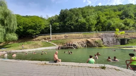 Knjaževac: Lekovita voda iz Rgoške banje leči reumu i bolesti kostiju